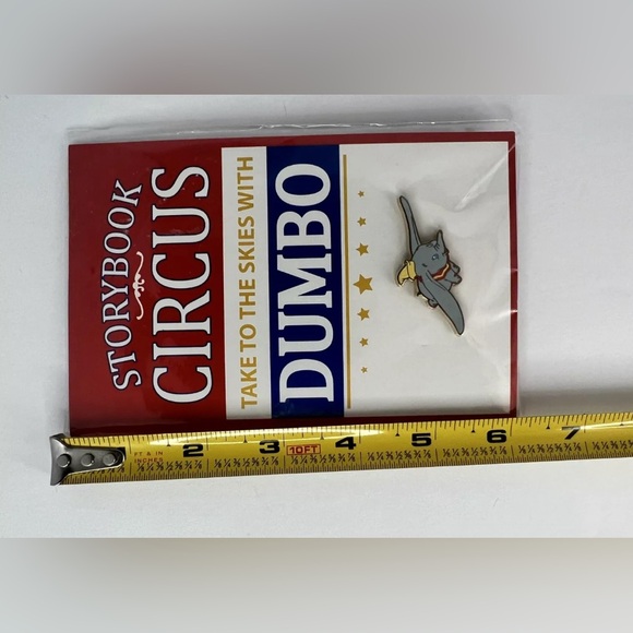 Disney Dumbo Pin Cast Member Exclusive Storybook Circus - Original Packaging NEW - Picture 7 of 7